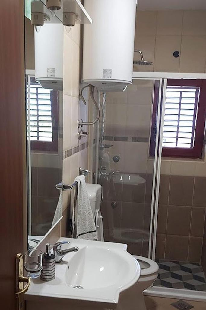 Apartments By The Sea Sukosan, Zadar - 12313 Phòng bức ảnh